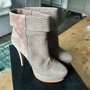 Dolce Vita platform ankle boots